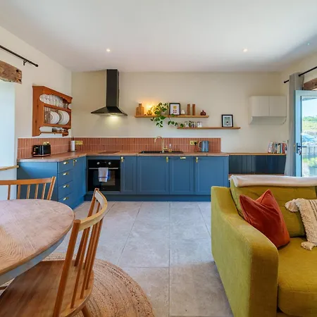 Holiday home Tan - - Great For Walkers *