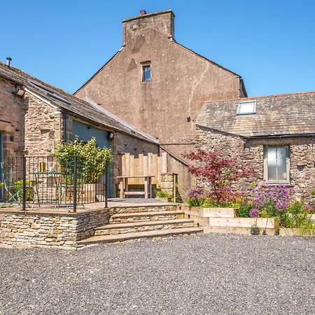 Tan - - Great For Walkers Holiday home *